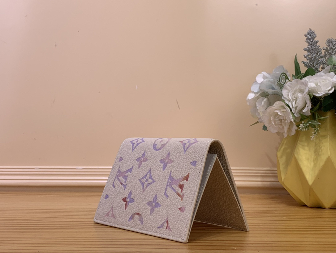 ルイ・ヴィトン「Louis Vuitton」パスポートホルダー