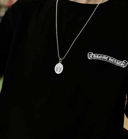 クロムハーツ「Chrome Hearts」エンジェルペンダント シルバーネックレス