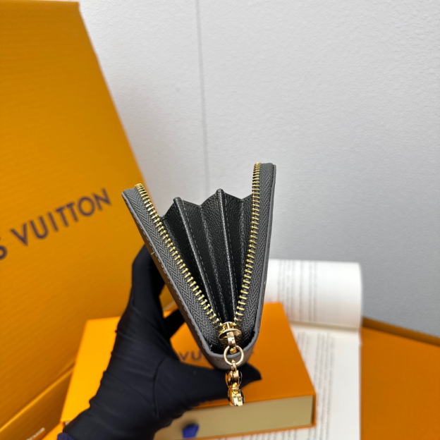 ルイ・ヴィトン(Louis Vuitton) ジッピー ウォレット