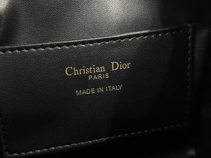 ディオール「Dior」Caro バックパック