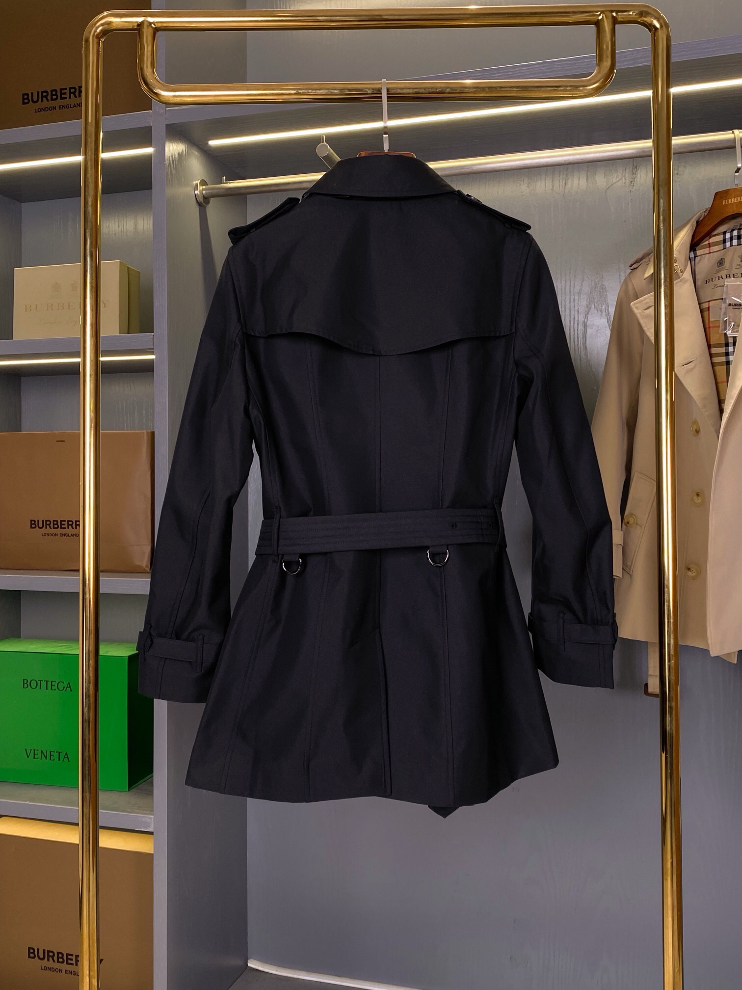 バーバリー「Burberry」チェルシー ヘリテッジ トレンチコート