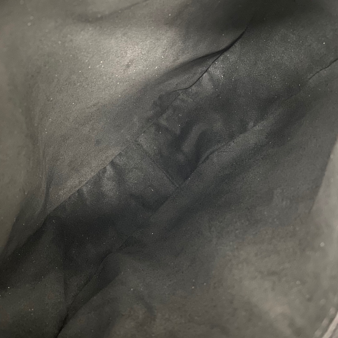 セリーヌ「Celine」新作 小サイズ HELOISE HOBO アンダーアームバッグ