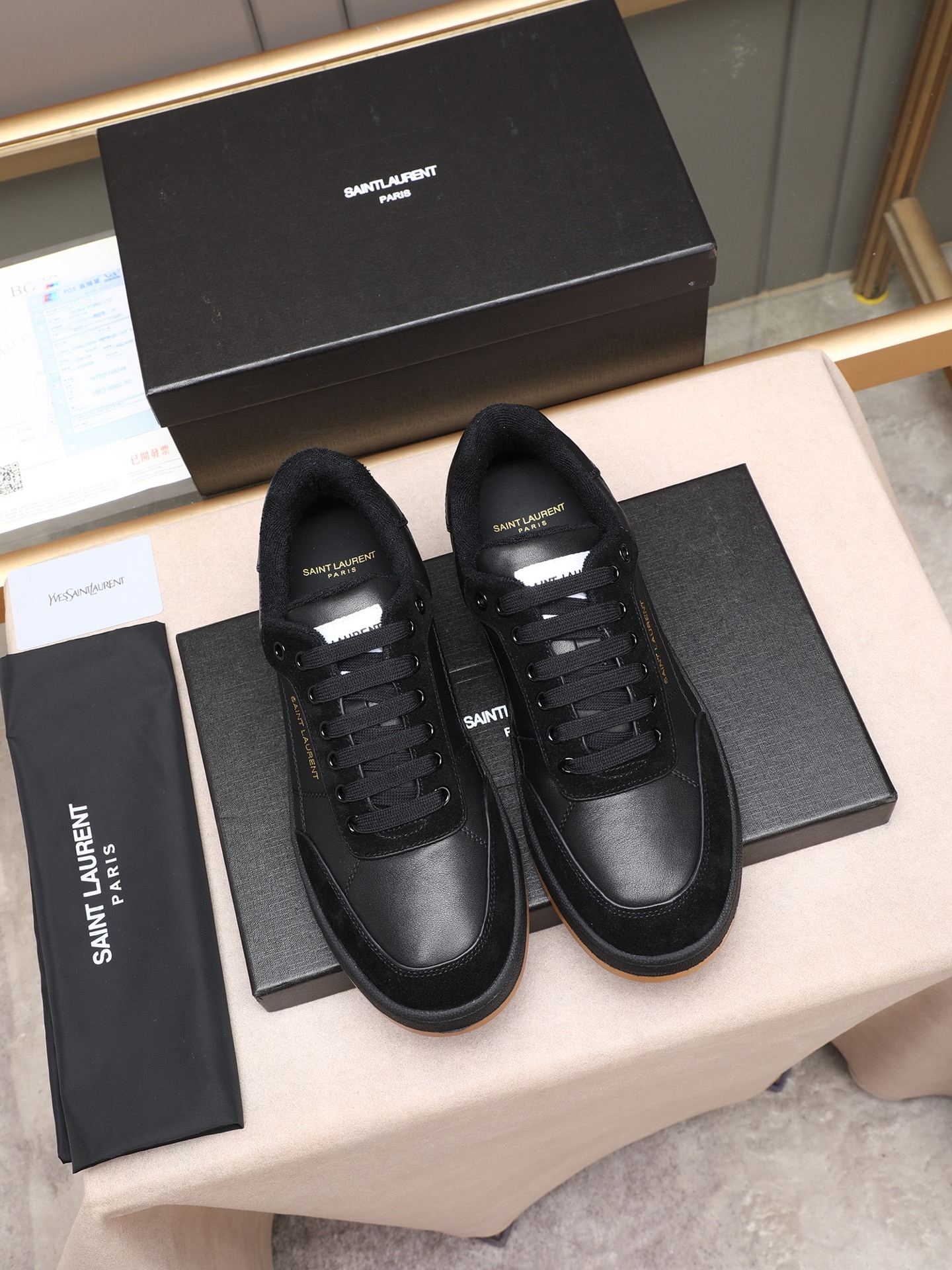 サンローラン「Saint Laurent」ローカット スニーカー