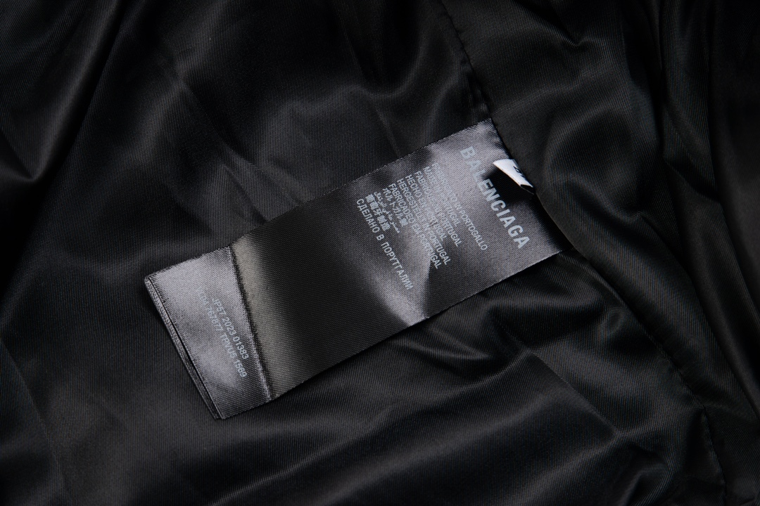 バレンシアガ「Balenciaga」24FW パリ パッチ ベースボール フライト ジャケット