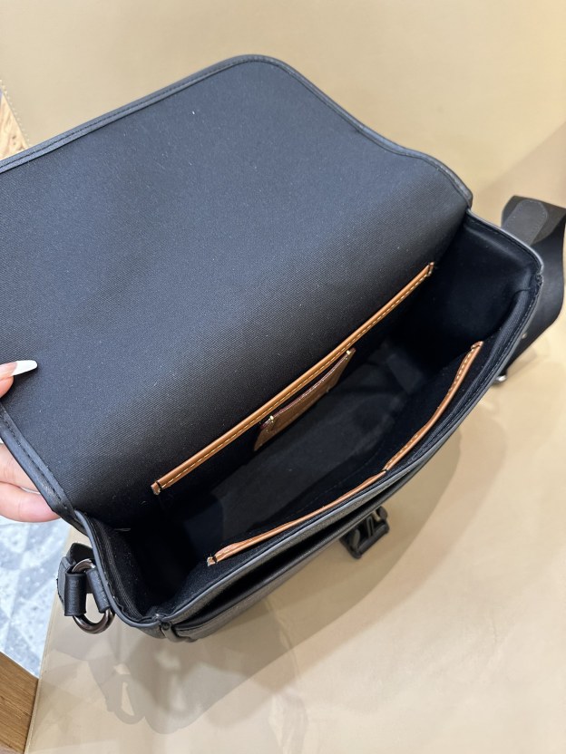 コーチ「Coach」LEAGUE メッセンジャーバッグ