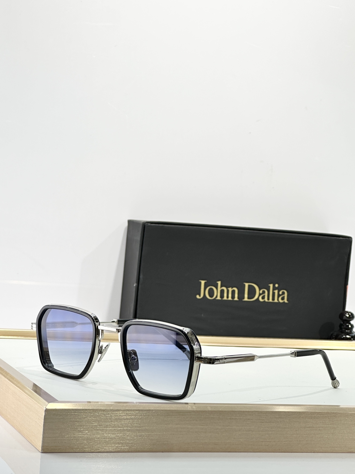 シャネル「Chanel」サングラス