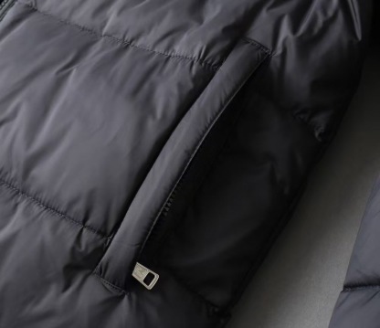 モンクレール「Moncler」カラーブロック ダウンジャケット