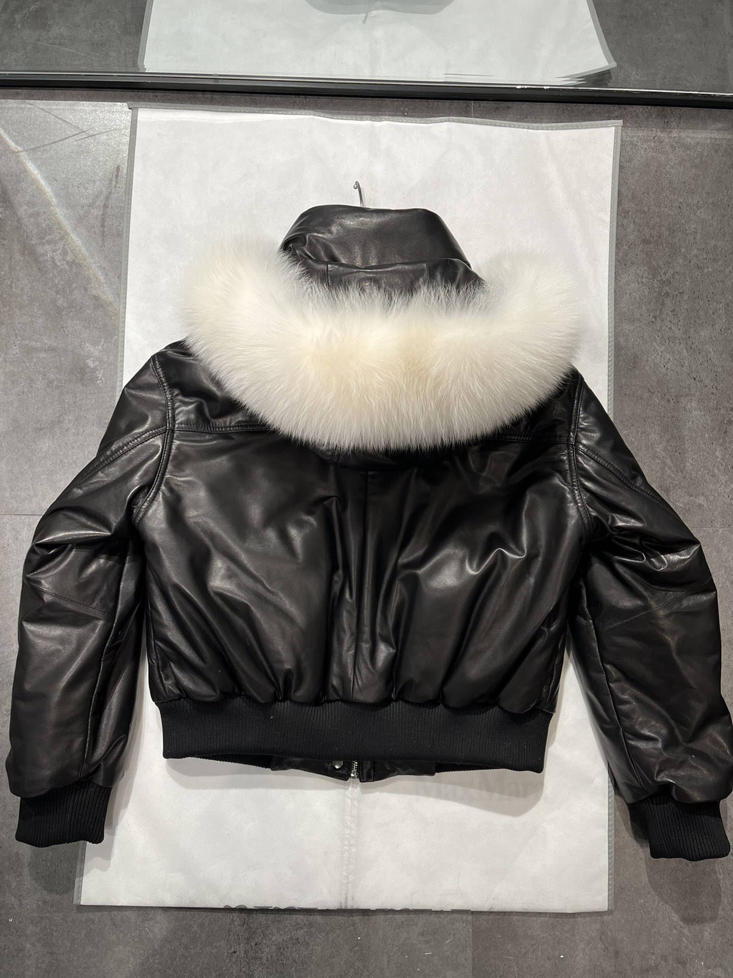 シャネル「Chanel」Coco Neige スキー ダウンジャケット