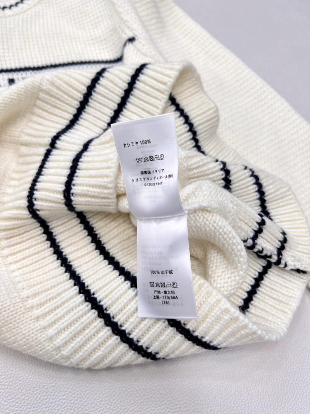 ディオール「Dior」ハート刺繍 レター ジャカード セーター