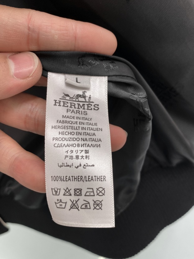 エルメス「Hermès」 ヴェリーヌ カルフスキン アーカイブ スタンドカラー メンズ ジャケット