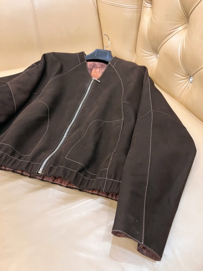 エルメス「Hermès」ヴォー カルフスキン トリムド ブレザー