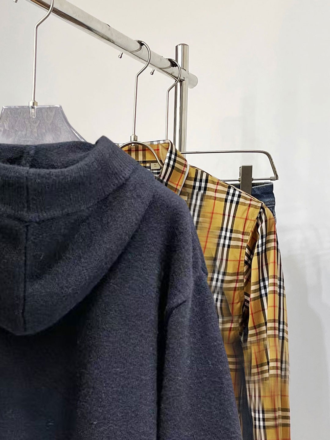 エルメス「Hermès」ロゴ フーディッド ウール ニット