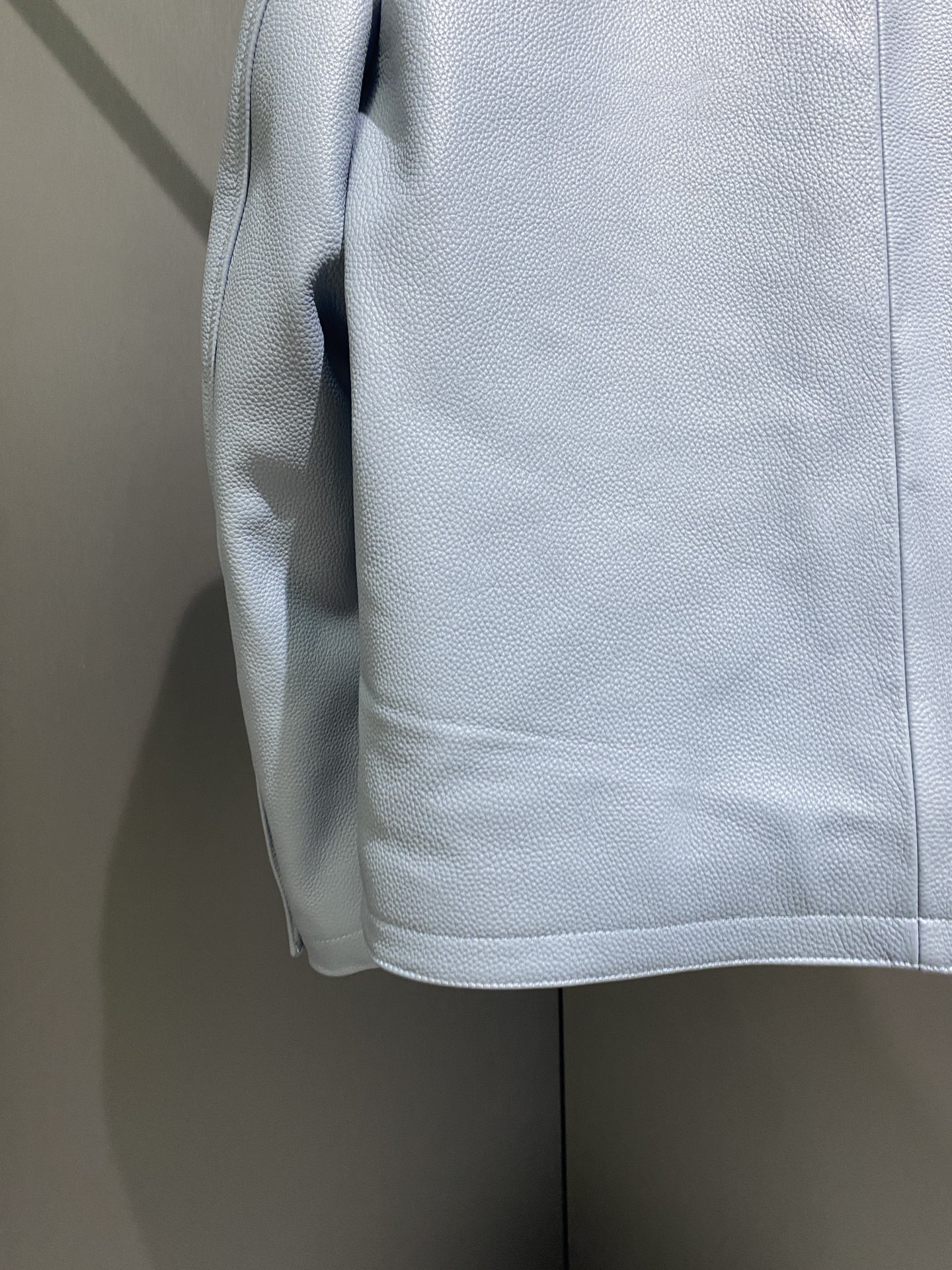 エルメス「Hermès」トップレザー フーデッド ジャケット