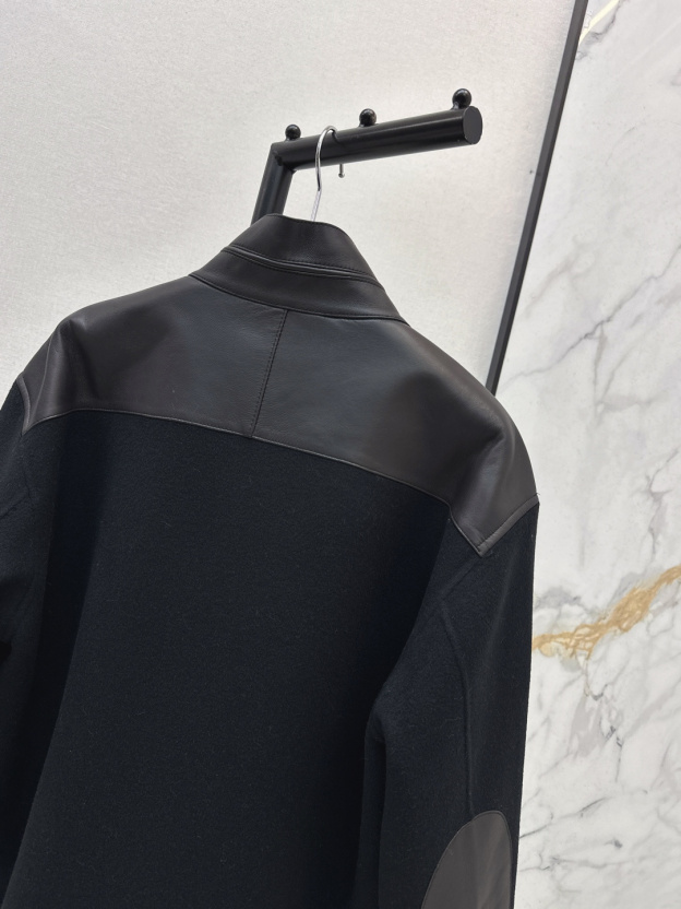 エルメス「Hermès」レザーパネル スタンドカラー ジャケット