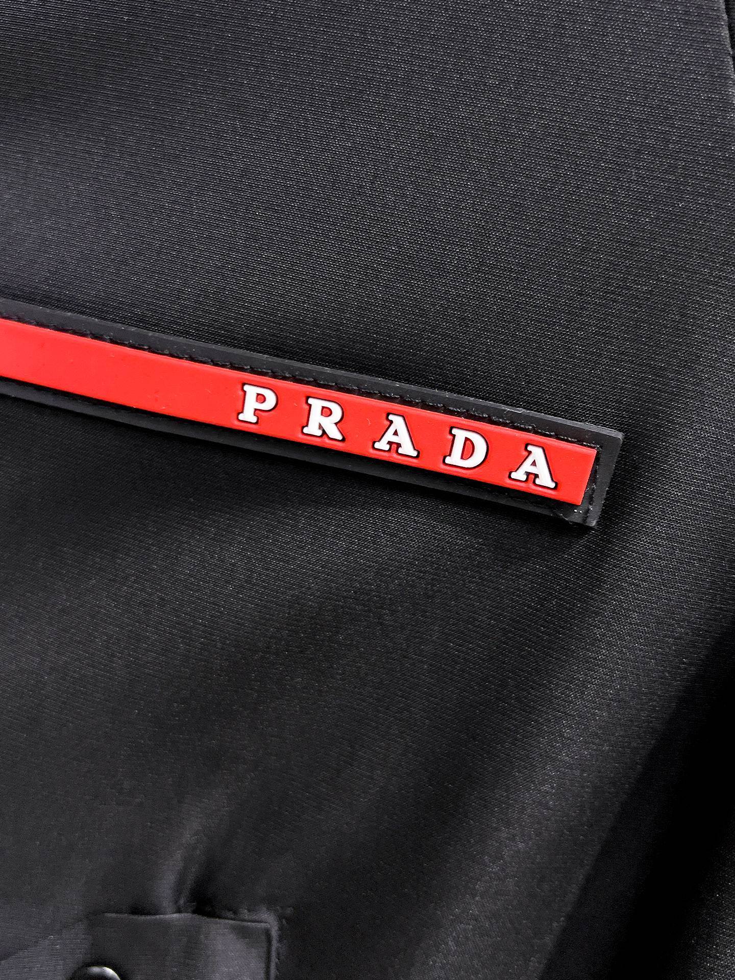 プラダ「Prada」リバーシブル ジャケット