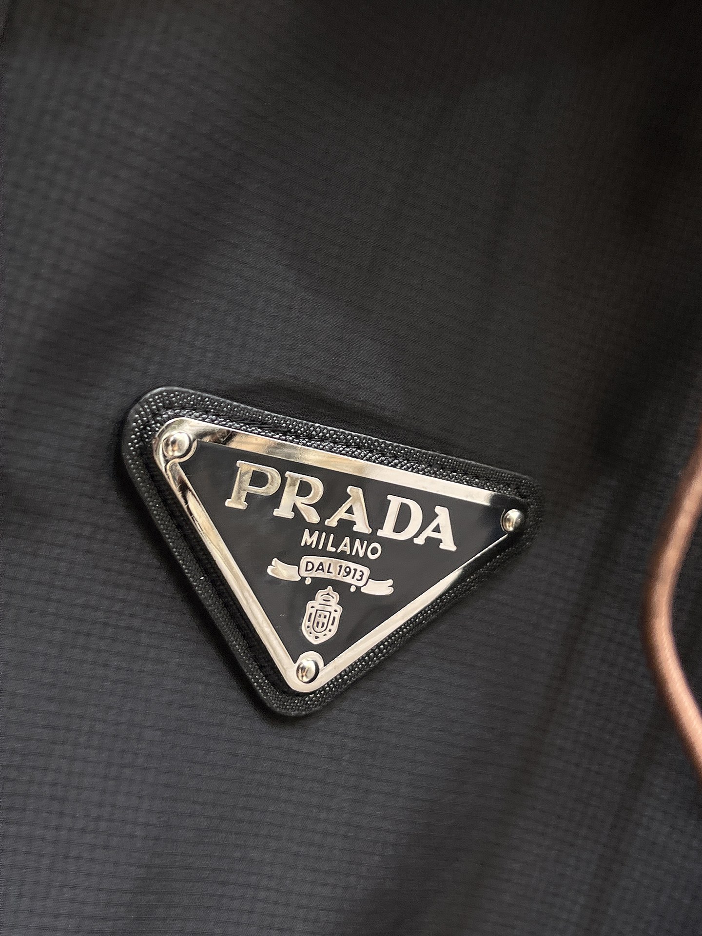 プラダ「Prada」テクニカル ジャケット