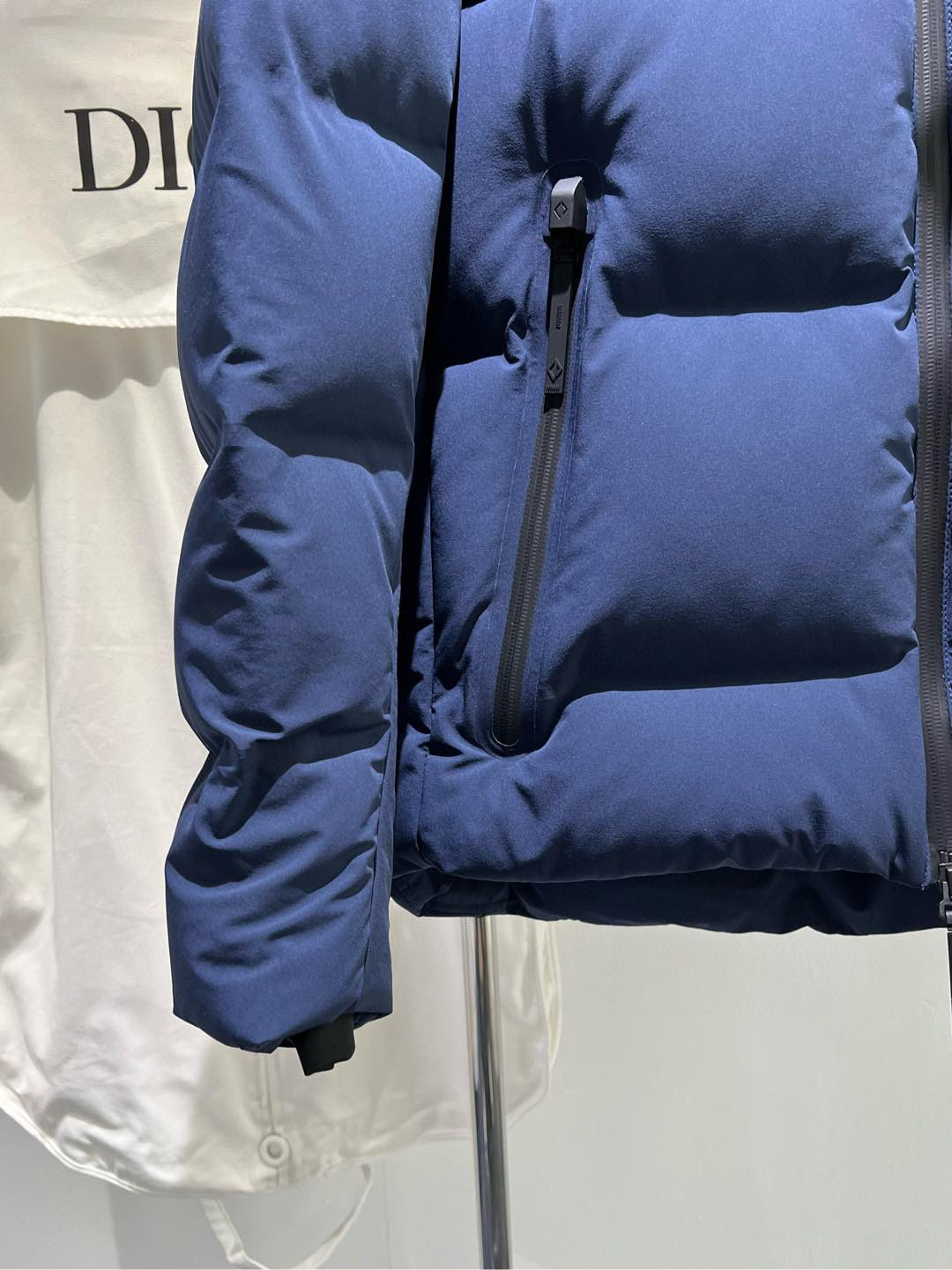 ディオール「Dior」スタンドカラー ジャカード キルト ダウン ジャケット