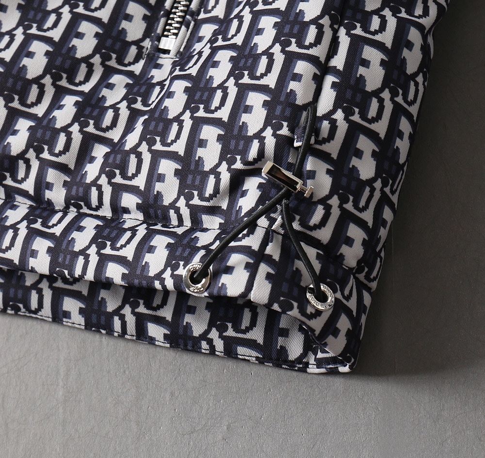 ディオール「Dior」ダウンブルゾン