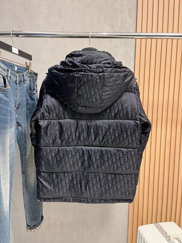 ディオール「Dior」OBLIQUE キルティング ダウンジャケット