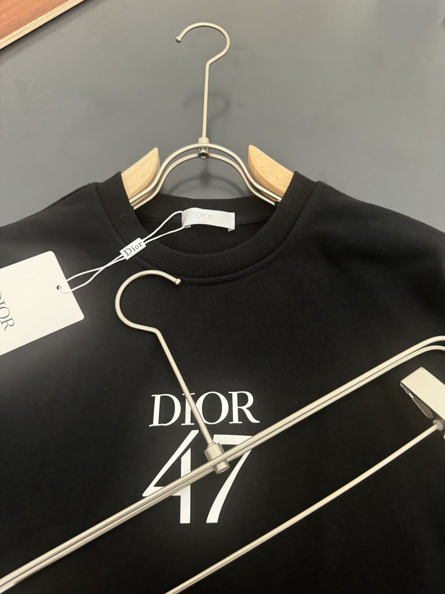 ディオール「Dior」エンブレム ロゴ プルオーバー スウェットシャツ 