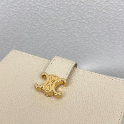 セリーヌ「Celine」VICTOIRE スムースレザー ミディアムウォレット