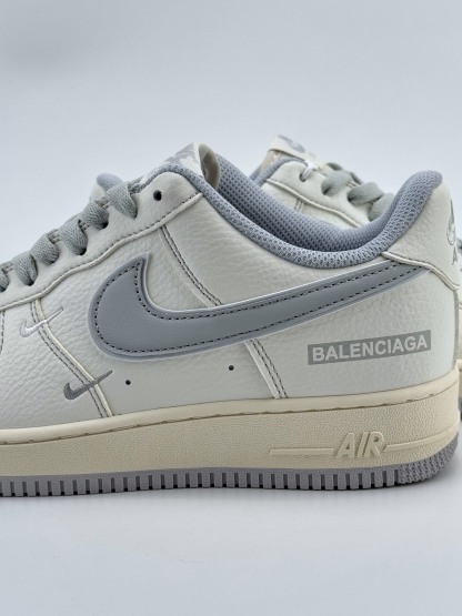 「コラボモデル」Balenciaga x NikeAir Force 1 Low 07 'Double Swoosh' スニーカー