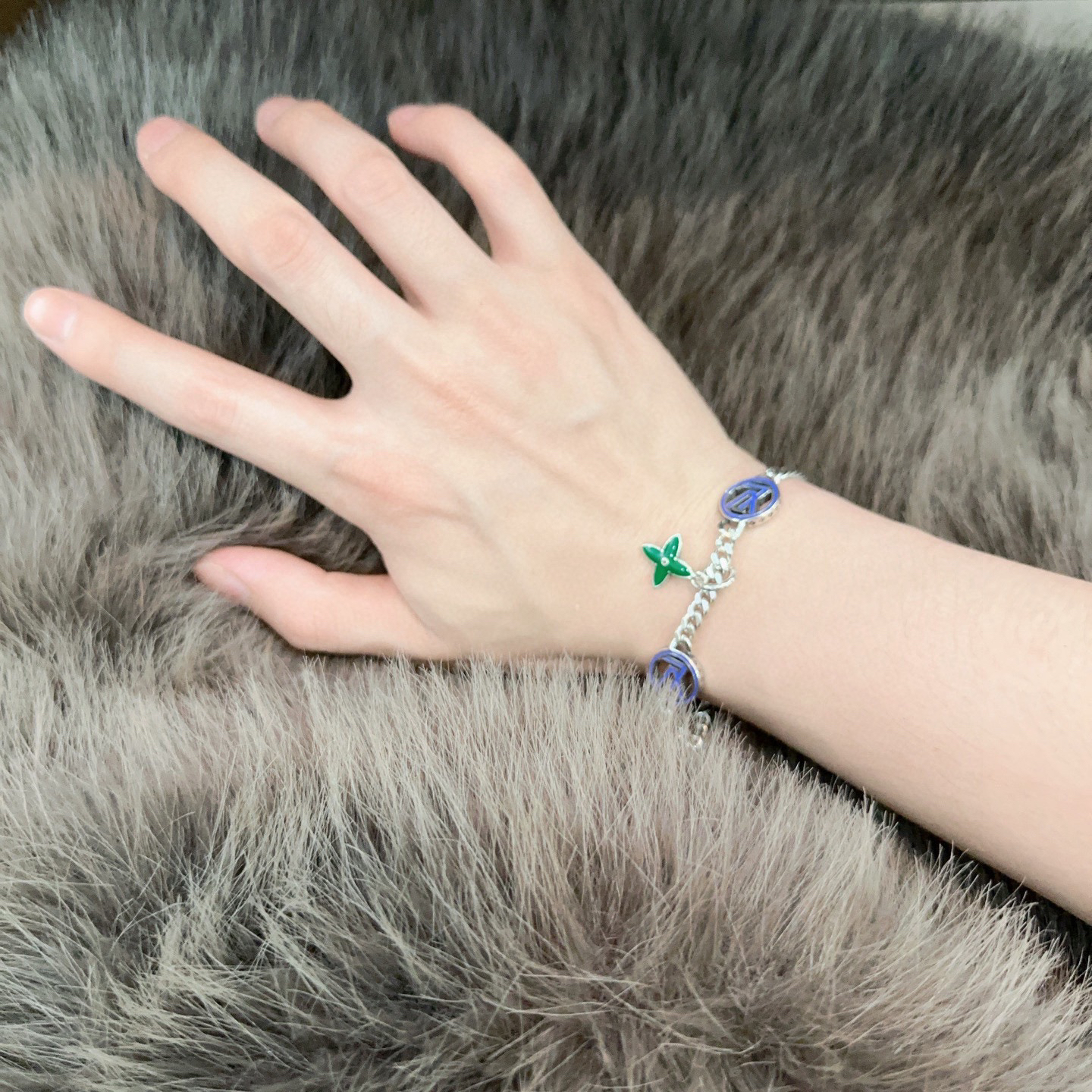 ルイ・ヴィトン「Louis Vuitton」Le Damier ブレスレット