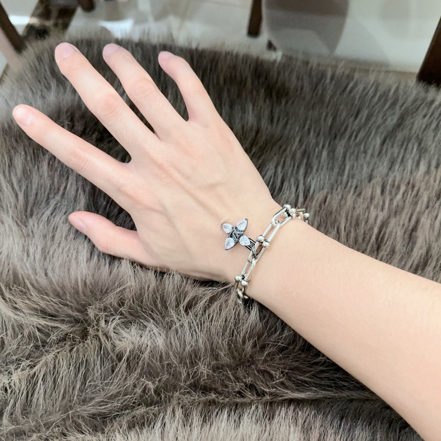 ルイ・ヴィトン「Louis Vuitton」ヴィンテージシルバースタイル ブレスレット