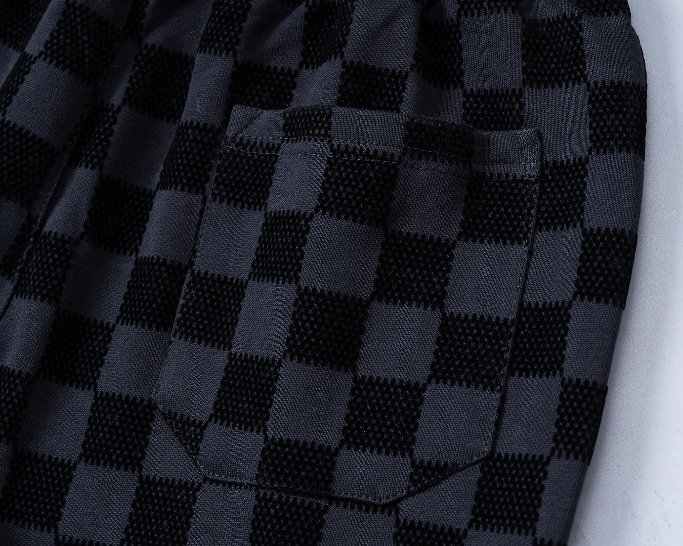 ルイ・ヴィトン「Louis Vuitton」フード付きトレーナー