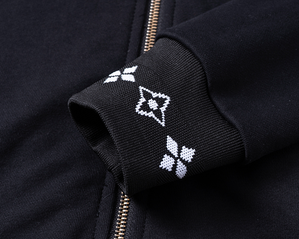 ルイ・ヴィトン「Louis Vuitton」トラックスーツ