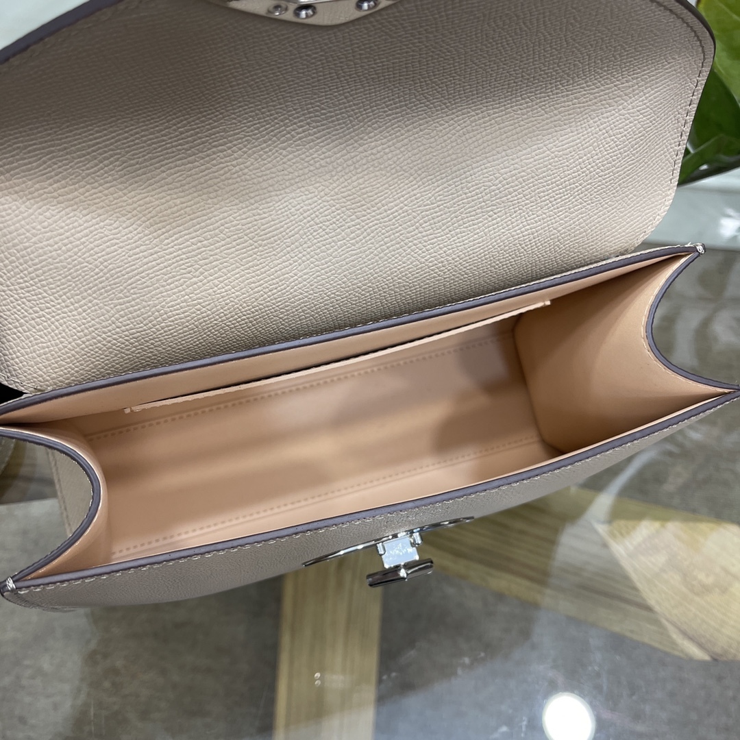 モイナ「Moynat」Gabrielle シリーズ ハンドバッグ