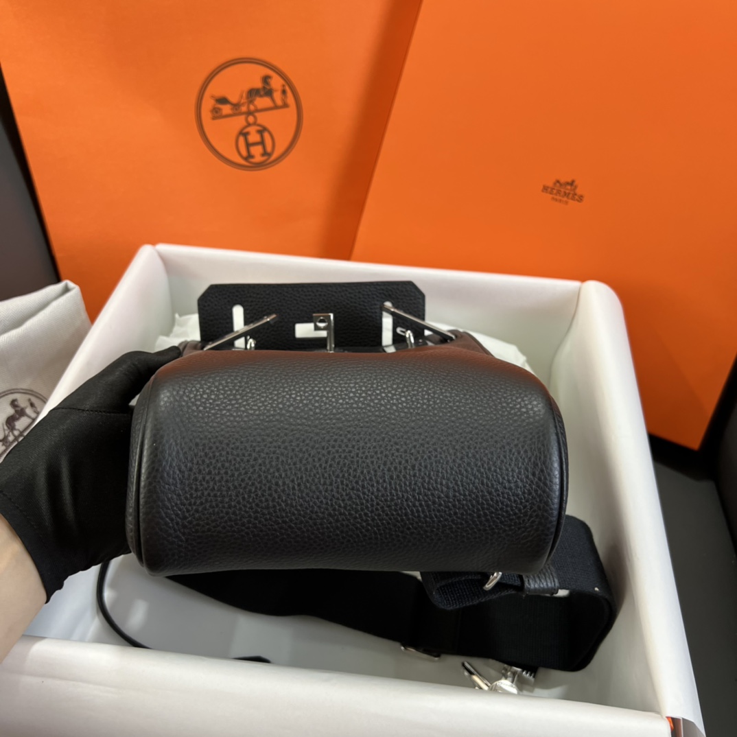 エルメス「Hermès」Kelly Hac a Dos ウエストバッグ