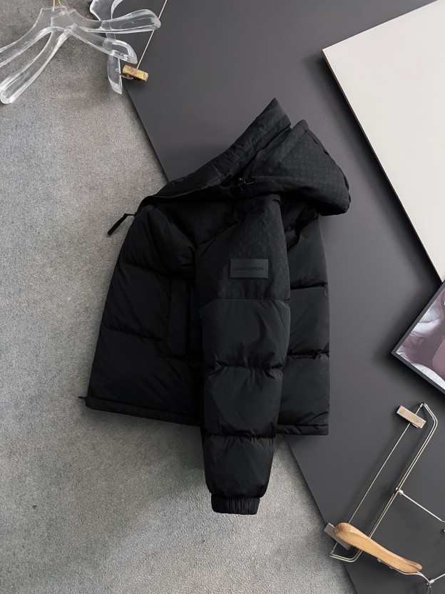 エルメス「Hermès」ダウンジャケット