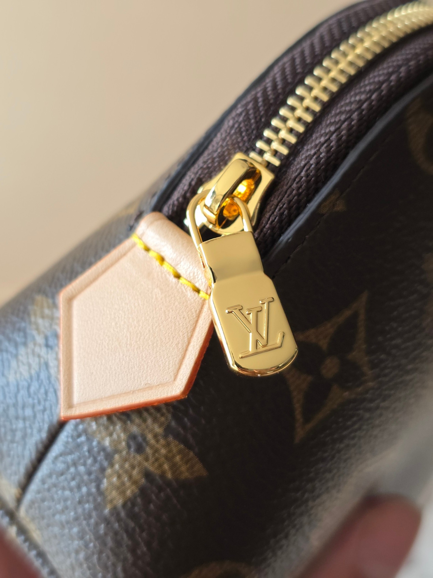 ルイ・ヴィトン「Louis Vuitton」 ポシェット コスメティーク 化粧ポーチ