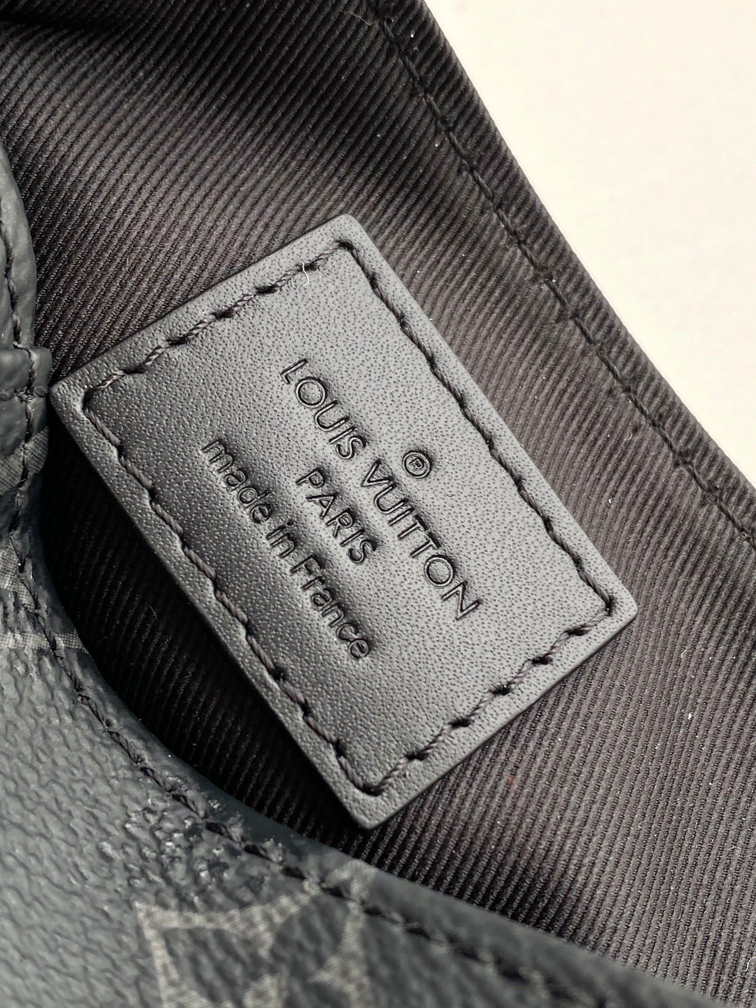 ルイ・ヴィトン「Louis Vuitton」 Nano Christopher ショルダーバッグ