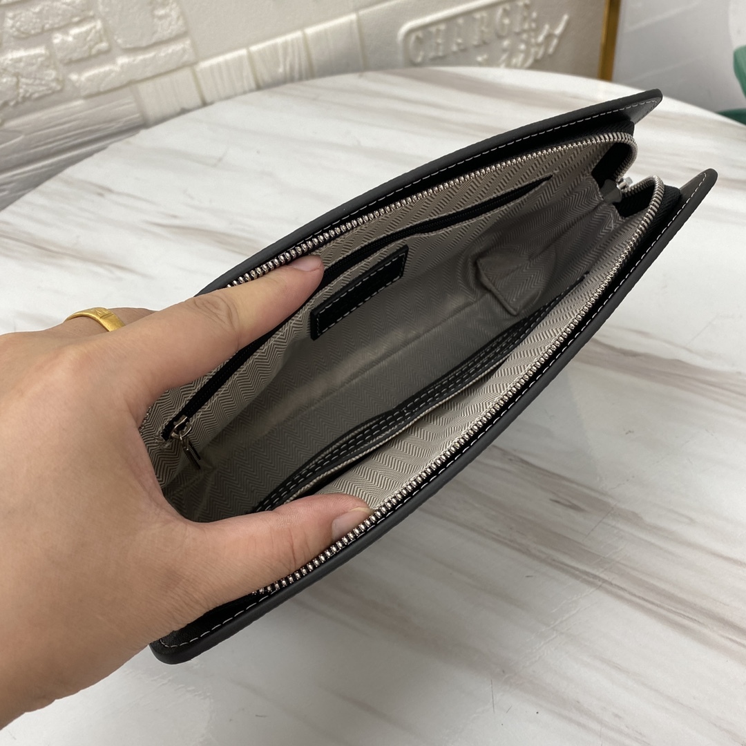 エルメス「Hermès」キャンバス クラッチバッグ