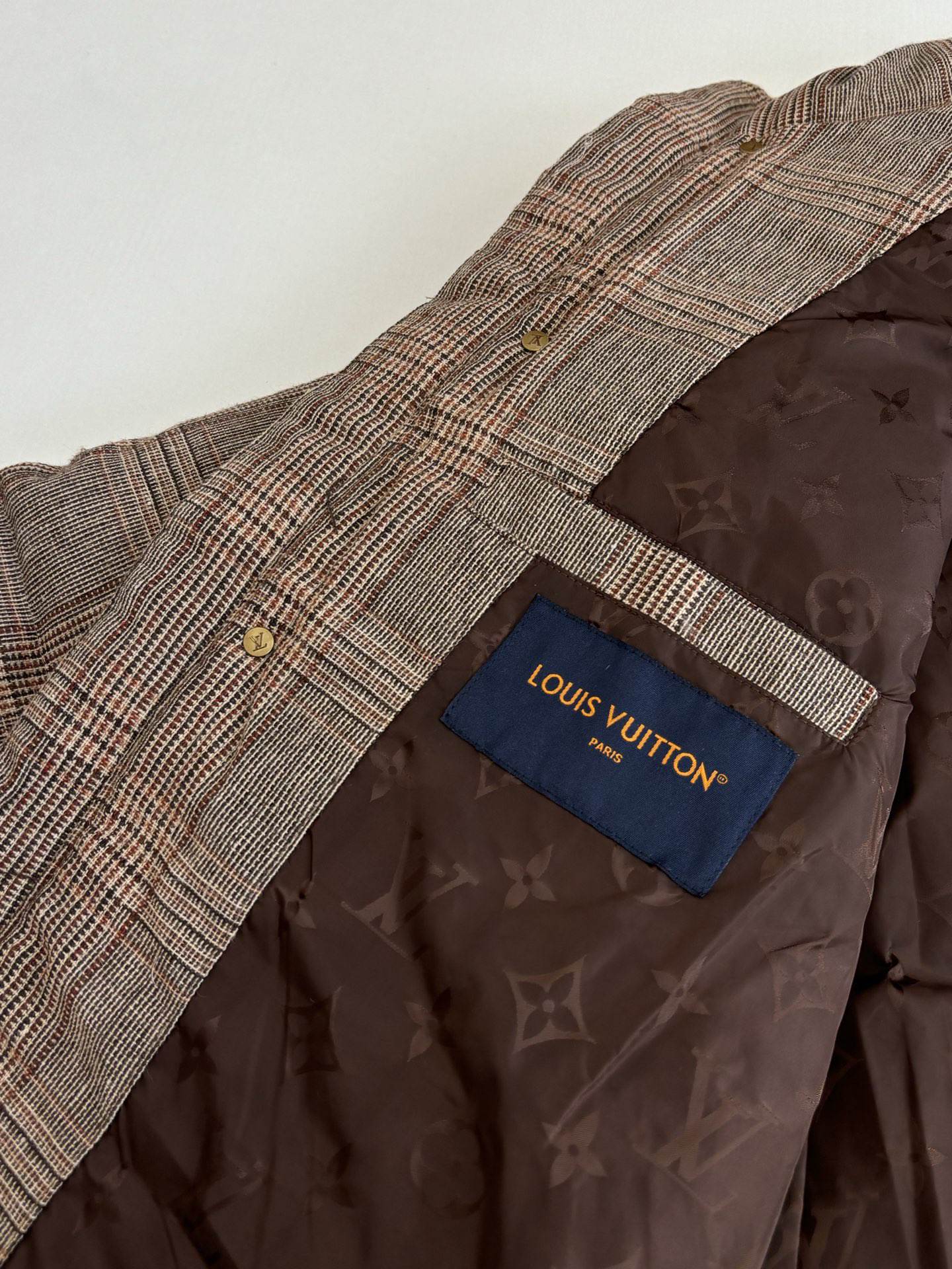 ルイ・ヴィトン「Louis Vuitton」26SS 早春 プリンス オブ ウェールズ チェック ダウンジャケット