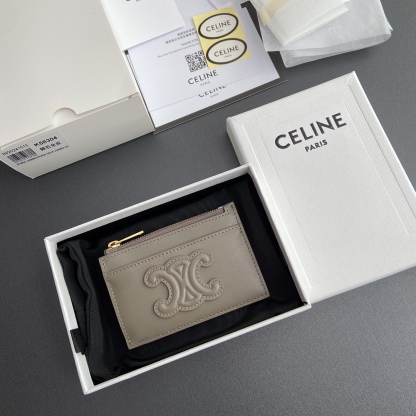 セリーヌ「Celine」トリオンフレザーカードホルダー