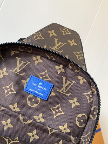 ルイ・ヴィトン「Louis Vuitton」Avenue ショルダーバッグ＆クロスボディバッグ