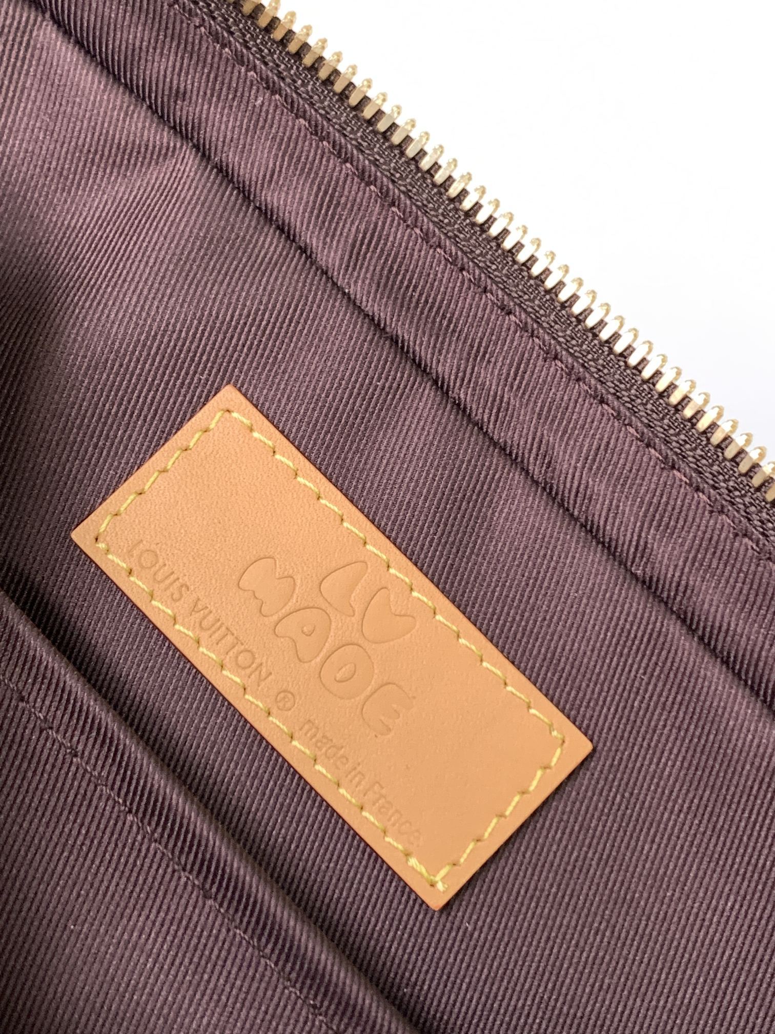 ルイ・ヴィトン「Louis Vuitton」新作 Trio メッセンジャーバッグ