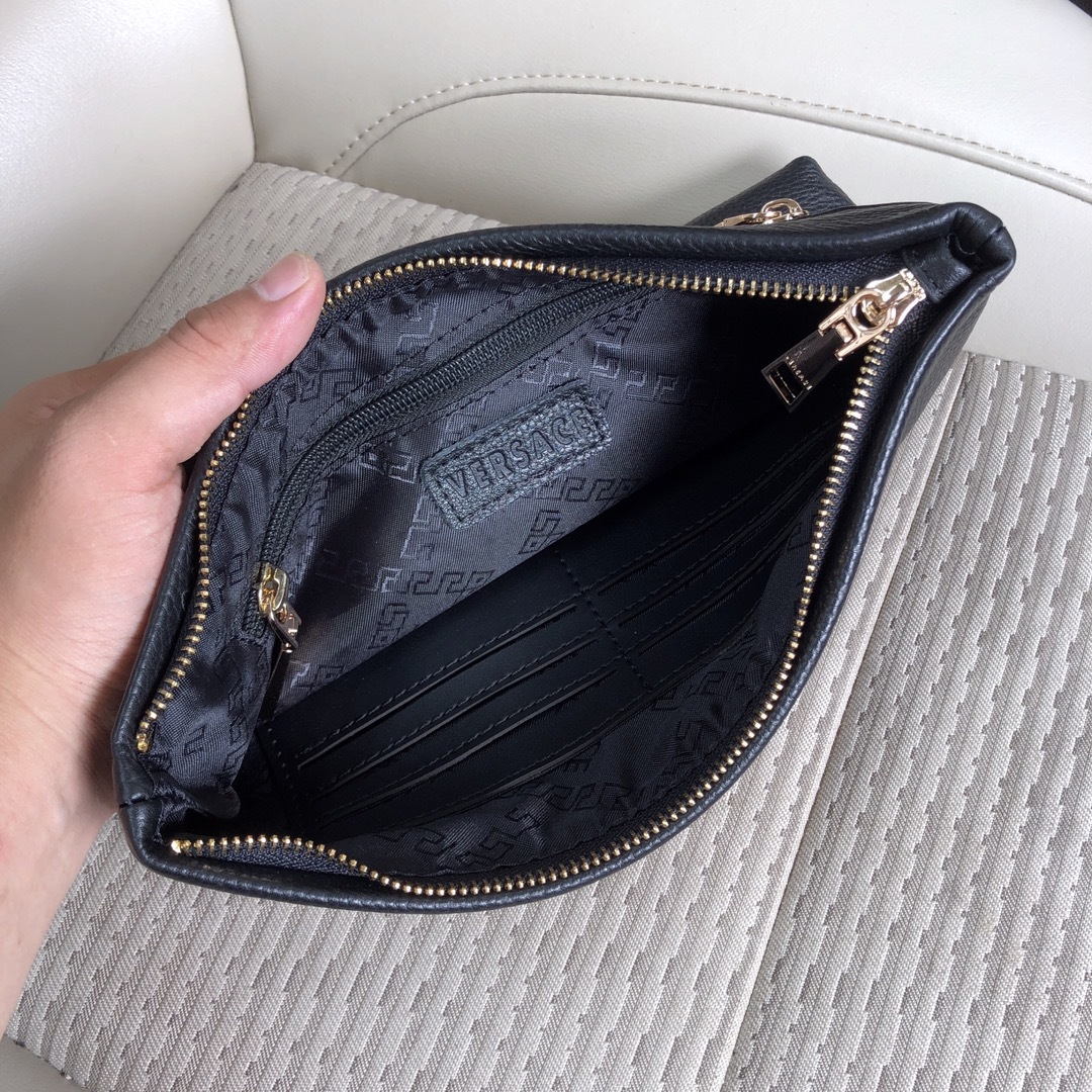 ヴェルサーチ「Versace」メデューサ クラッチバッグ