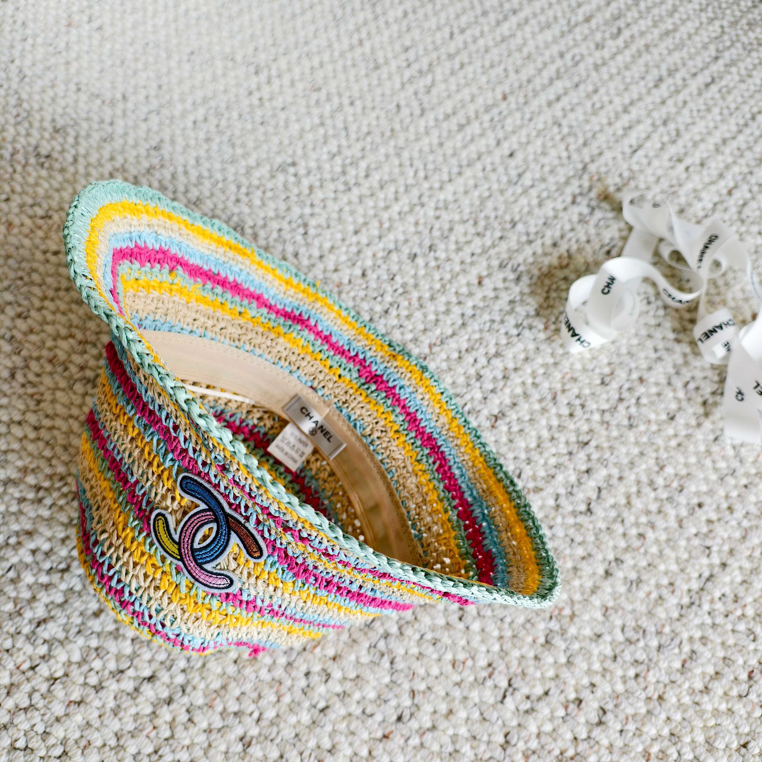 シャネル「Chanel」シャネル 2026春夏 ストローブーム・レインボーバケットハット