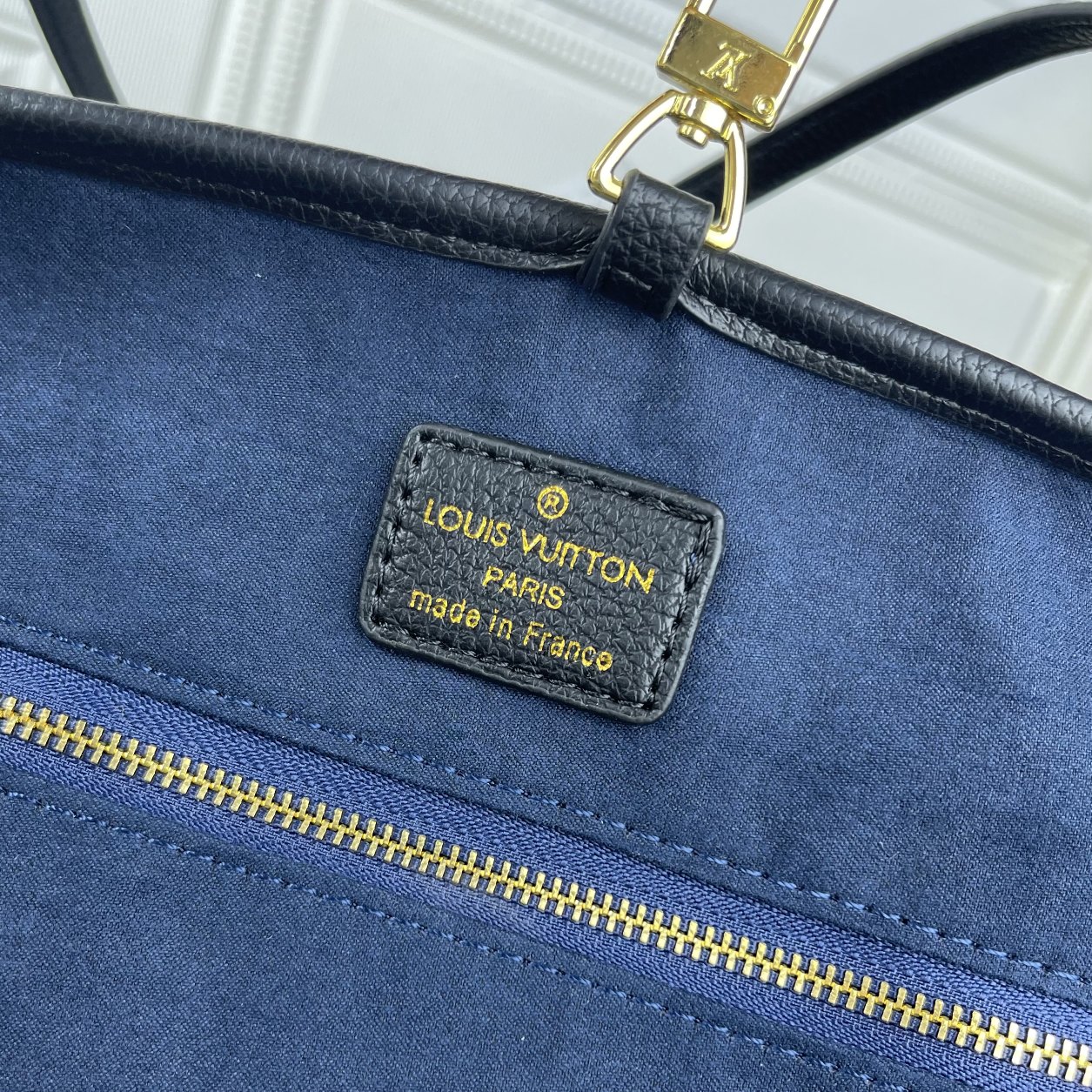 ルイ・ヴィトン「Louis Vuitton」ルイ・ヴィトン ネバーフル MM エンボスレザー / トートバッグ