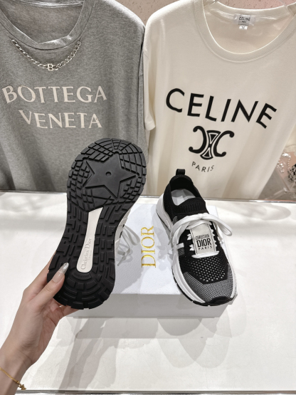 ディオール「Dior」2025SS アカデミック カップル レースアップ スニーカー