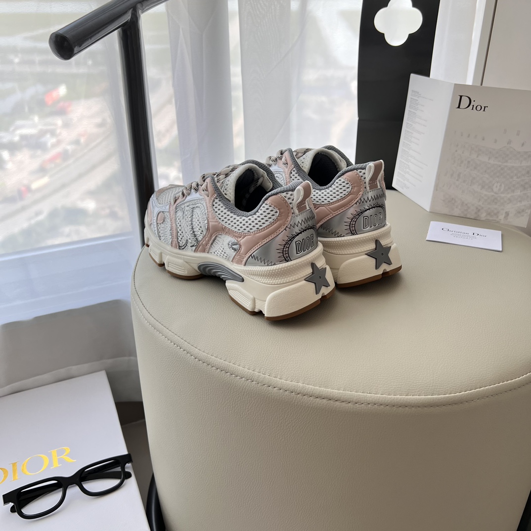ディオール「Dior」B30 24SS ヘビーデューティーレトロ スニーカー