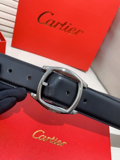 カルティエ「Cartier」サントス バックル ベルト