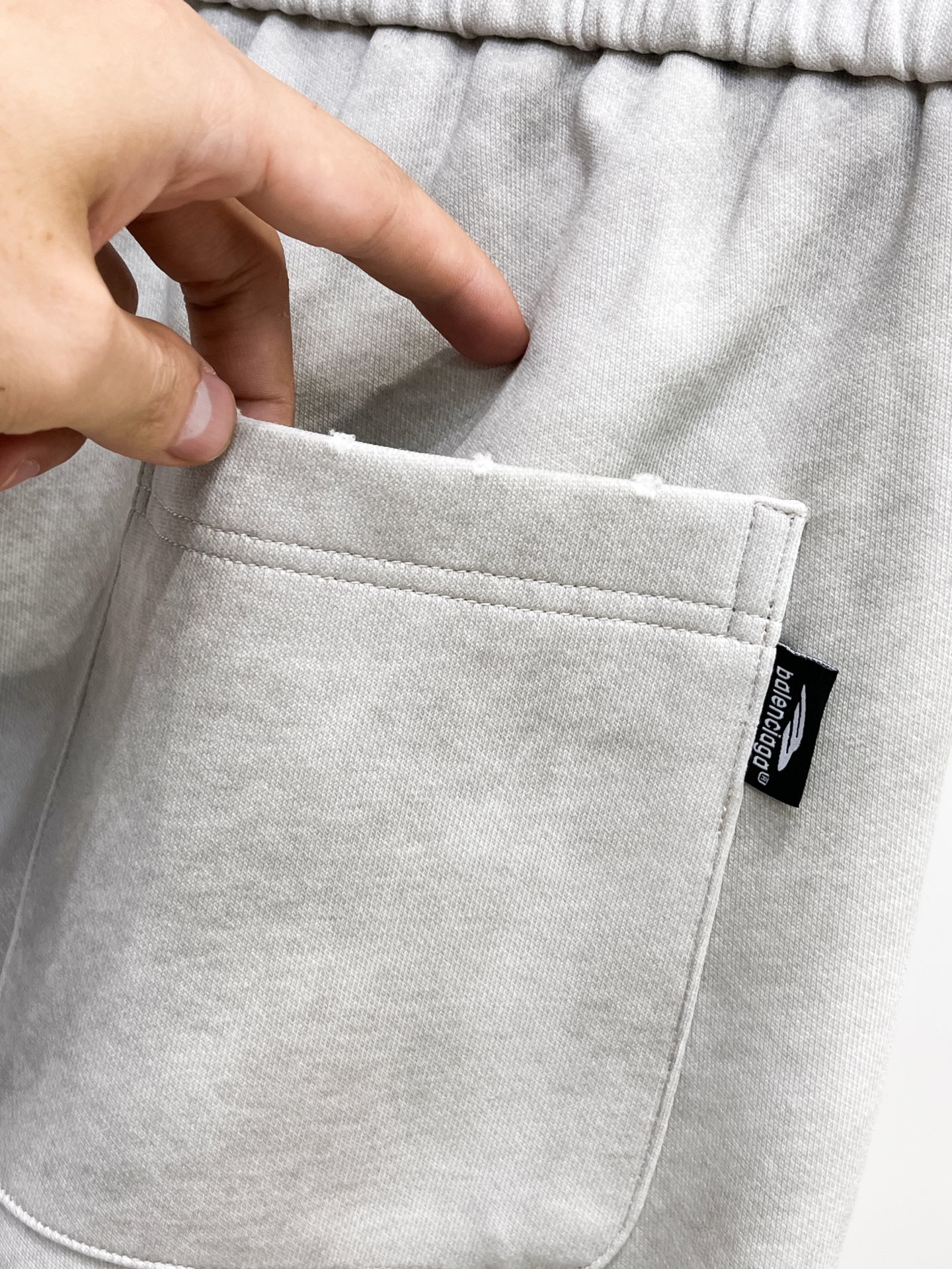 バレンシアガ「Balenciaga」バレンシアガ ロゴ コットンパンツ / トラウザーズ