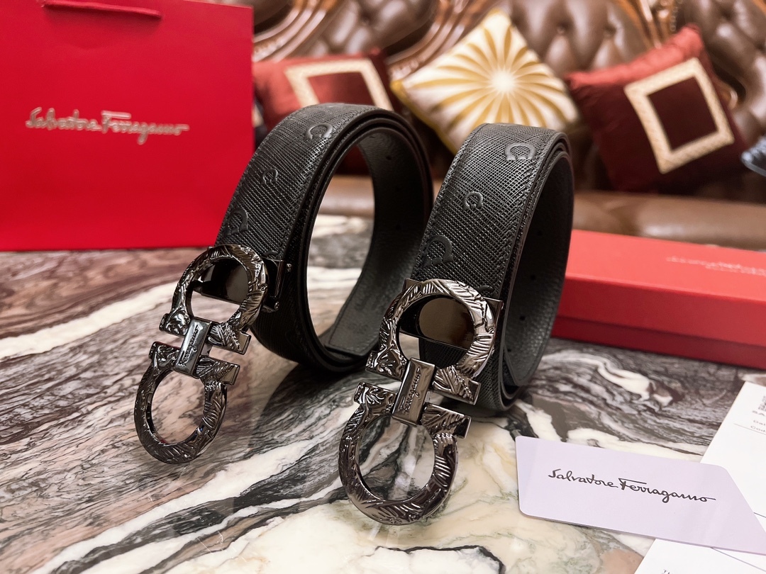 フェラガモ「Ferragamo」リバーシブルベルト