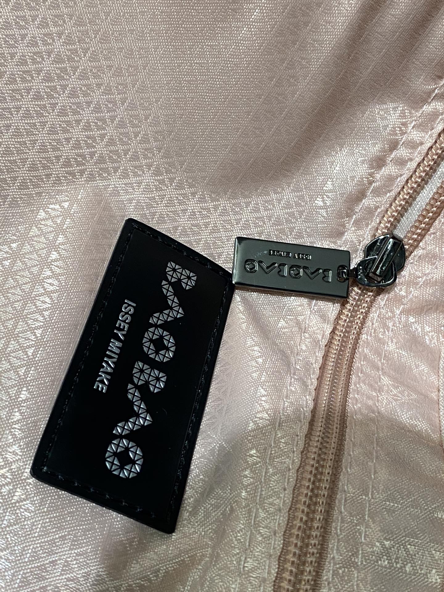 イッセイ ミヤケ「Issey Miyake」ハンドバッグ