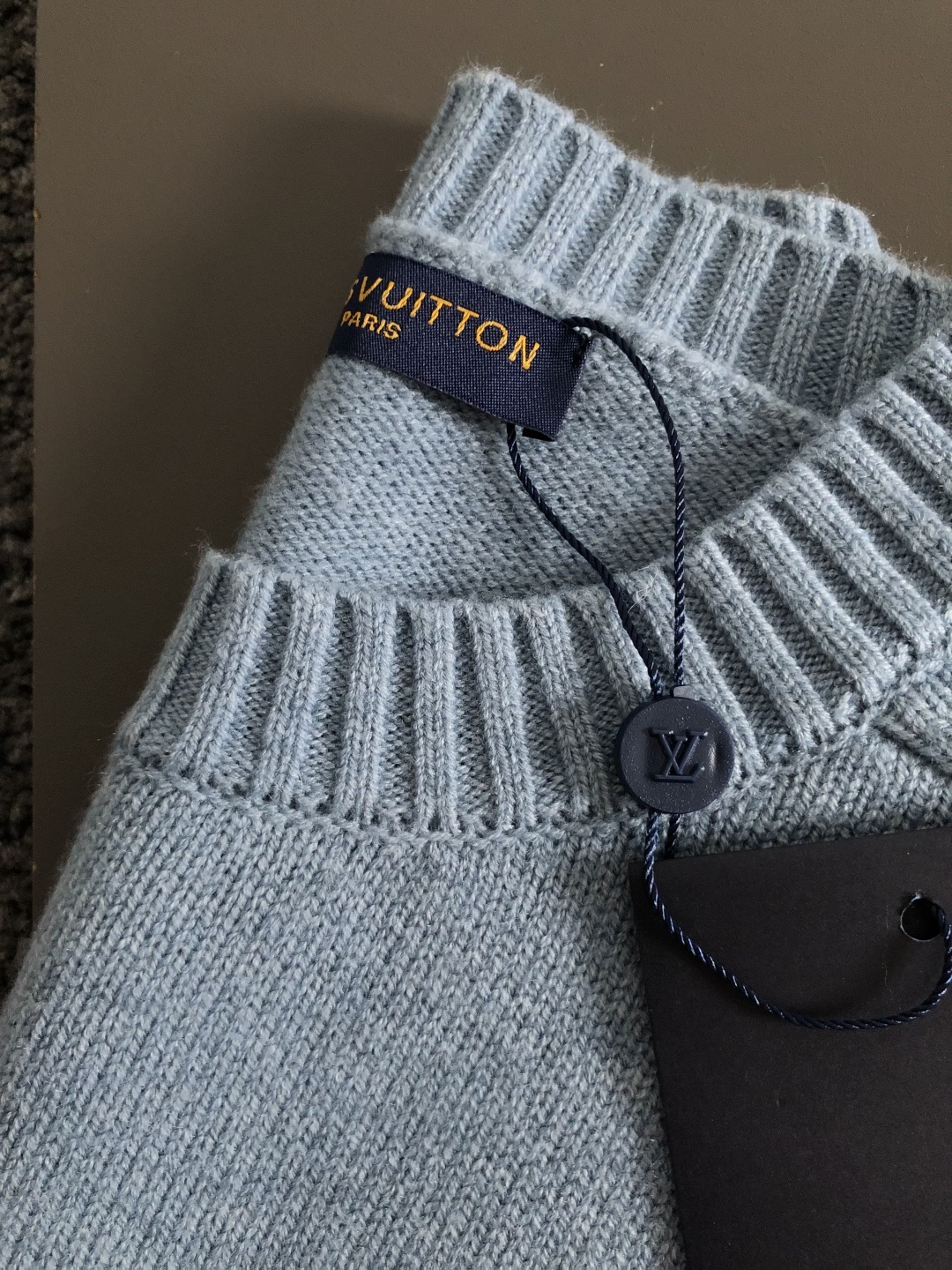 ルイ・ヴィトン「Louis Vuitton」ルイ・ヴィトン モノグラム・マクロ ウール ハーフジッププルオーバー / ニットトップス